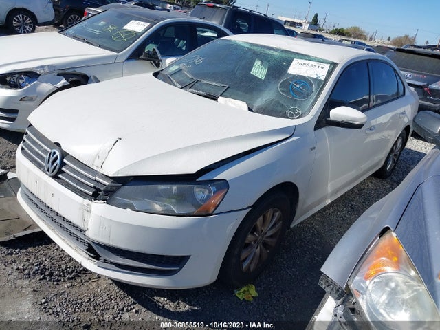 1VWAT7A36EC074961 Volkswagen Passat Wolfsburg Ed