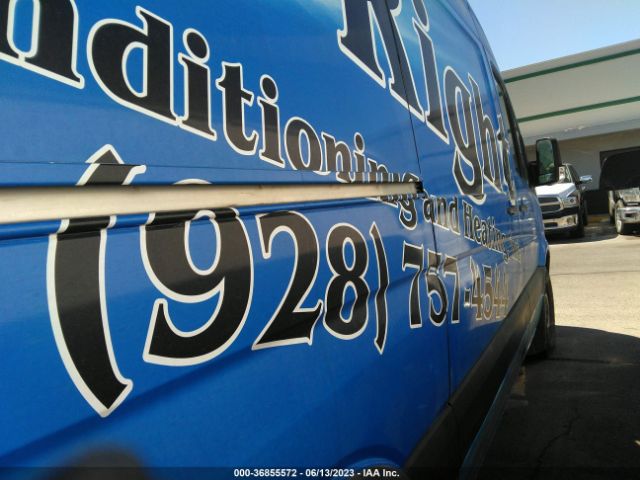 WD3PE7CC4FP108064 Mercedes-Benz SPRINTER CARGO VANS