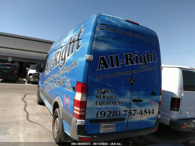 WD3PE7CC4FP108064 Mercedes-Benz SPRINTER CARGO VANS