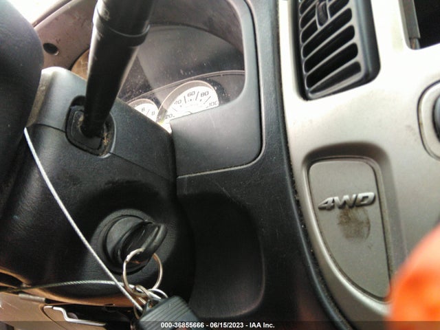 2007 FORD ESCAPE LIMITED VIN: 1FMCU941X7KB89632