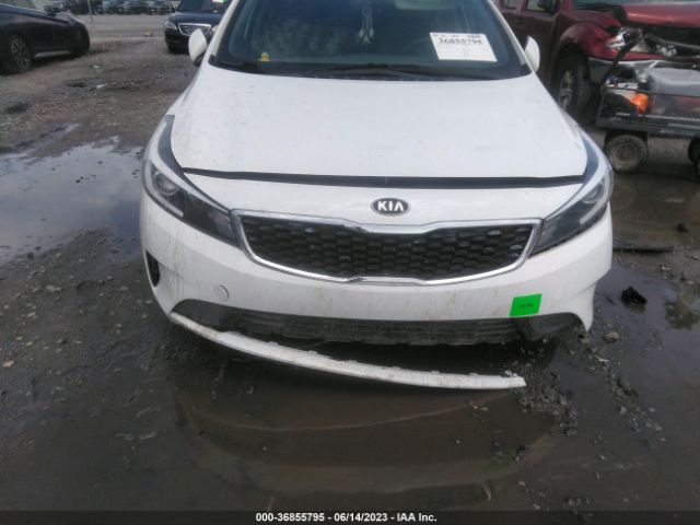3KPFK4A75HE078672 KIA FORTE LX