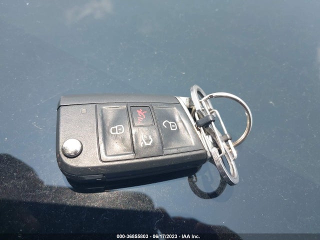 3VW217AU9GM011342 Volkswagen Golf Tsi Se
