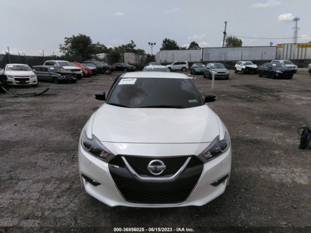 1N4AA6AP0JC371777 Nissan MAXIMA SV