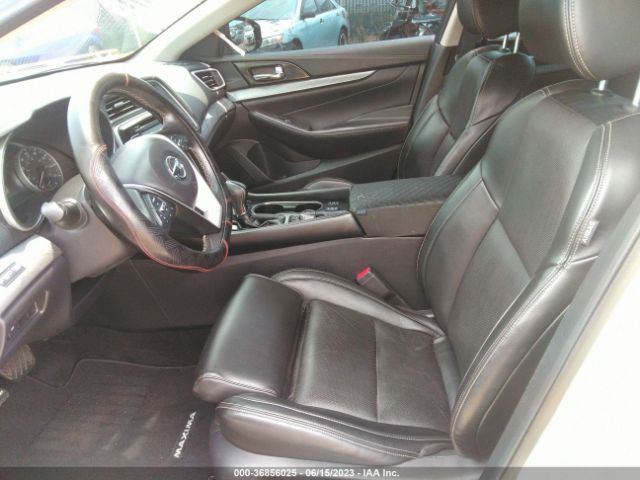1N4AA6AP0JC371777 Nissan MAXIMA SV