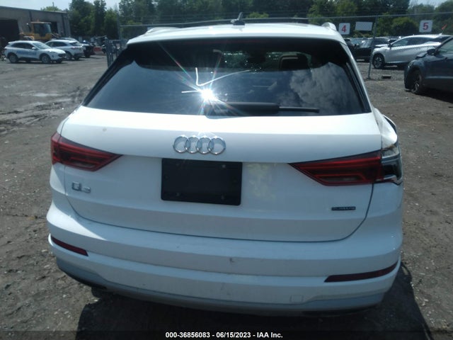WA1AECF33K1075226 Audi Q3 PREMIUM