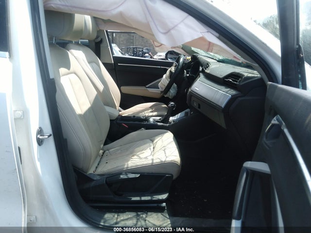 WA1AECF33K1075226 Audi Q3 PREMIUM