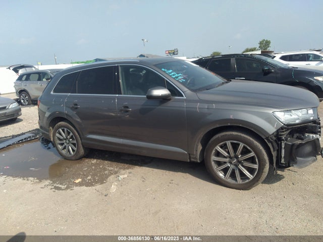 WA1LAAF77HD046976 Audi Q7 Premium Plus
