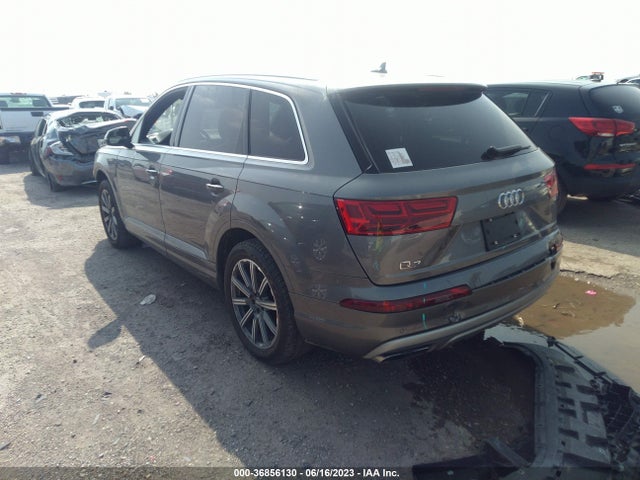 WA1LAAF77HD046976 Audi Q7 Premium Plus