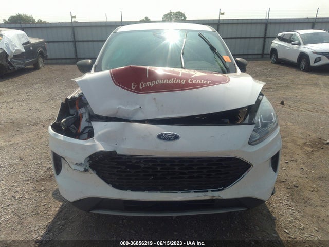 2022 Ford Escape, VIN: 1FMCU0EZ2NUB79288