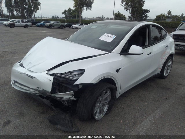 5YJYGDEE5MF241425 Tesla Model Y Long Range