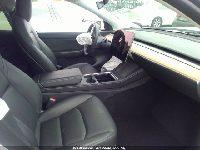 5YJYGDEE5MF241425 Tesla Model Y Long Range