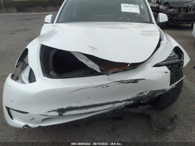 5YJYGDEE5MF241425 Tesla Model Y Long Range