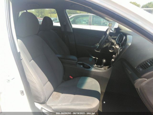 KNAGM4A73F5611669 KIA Optima Lx