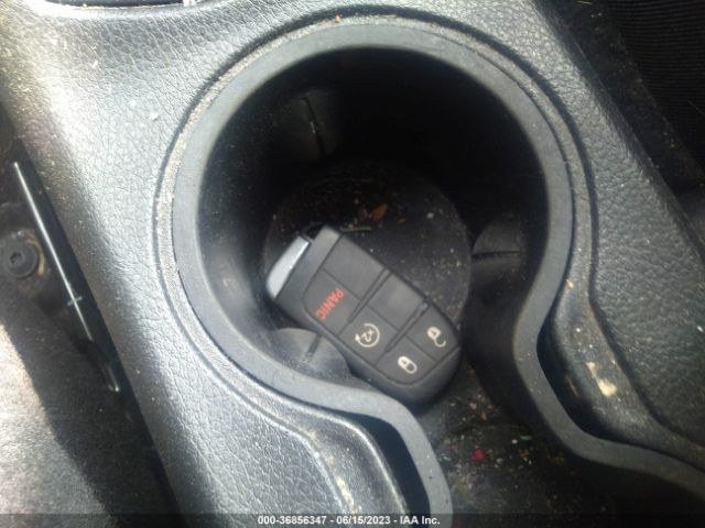 3C4NJDDB8LT127589 Jeep Compass Trailhawk