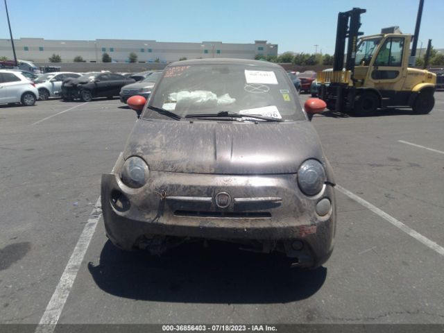 3C3CFFGE8JT377488 Fiat 500E