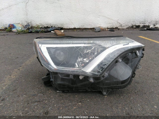 Toyota Rav4 Xle 2017 2T3WFREV0HW372141 Image 4