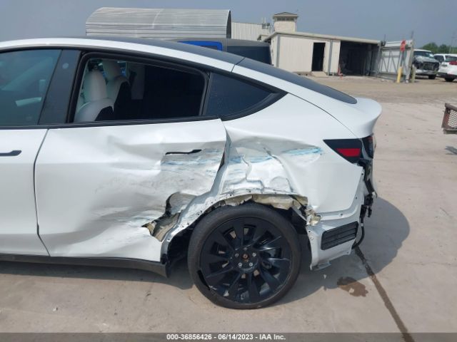 7SAYGDEEXPF607483 Tesla Model Y Long Range