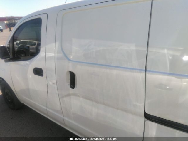 3N6CM0KN1FK708265 Nissan NV200 SV