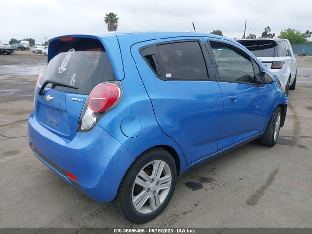 Chevrolet Spark Lt 2014 KL8CD6S95EC532567 Image 4