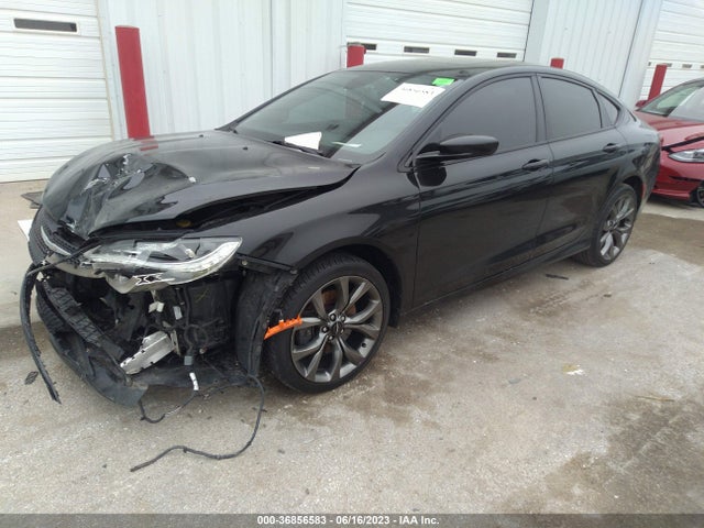 Chrysler 200 S 2015 1C3CCCDG6FN544077 Image 2