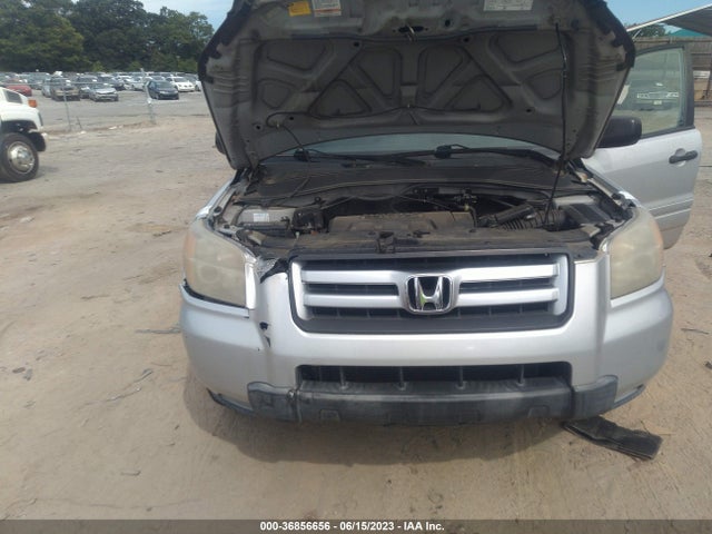 2007 HONDA PILOT LX VIN: 5FNYF28137B045116