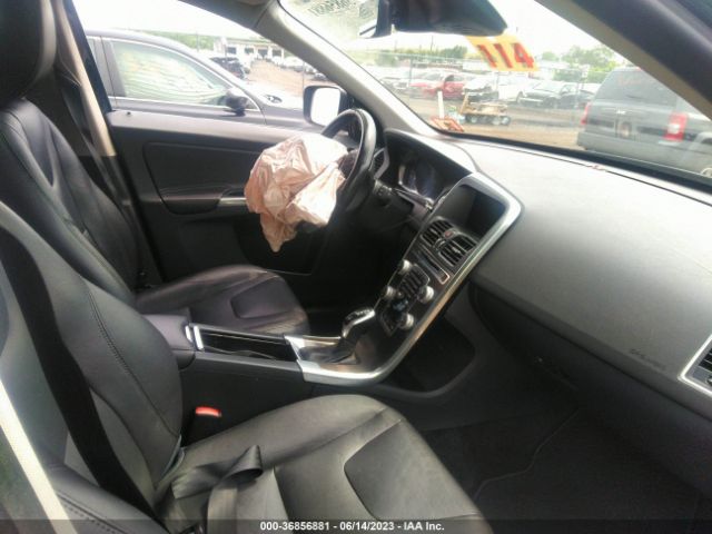 2016 VOLVO XC60 YV440MDK9G2789880 Photo 4