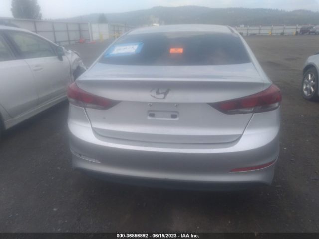 Hyundai ELANTRA SE 2018 KMHD74LF8JU468780 Image 8