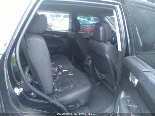 5XYKT3A6XEG483776 KIA SORENTO LX