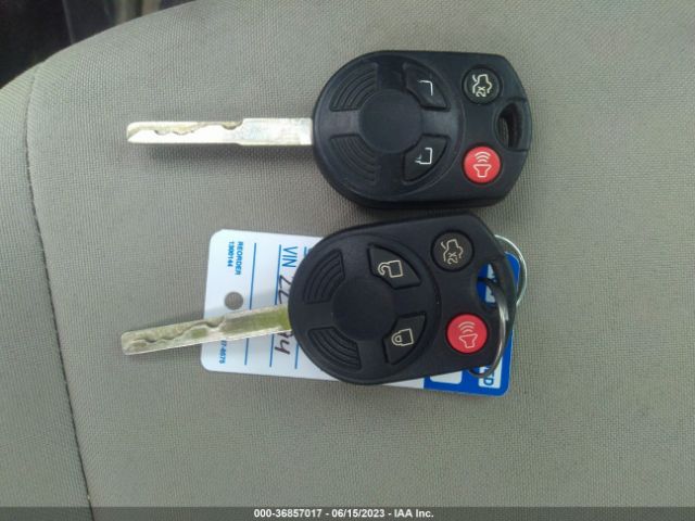 1FADP3K20FL228994 Ford FOCUS SE