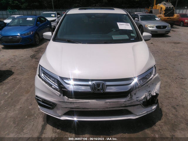 Honda Odyssey Touring 2018 5FNRL6H86JB011681 Image 13