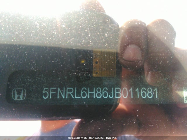 Honda Odyssey Touring 2018 5FNRL6H86JB011681 Image 9