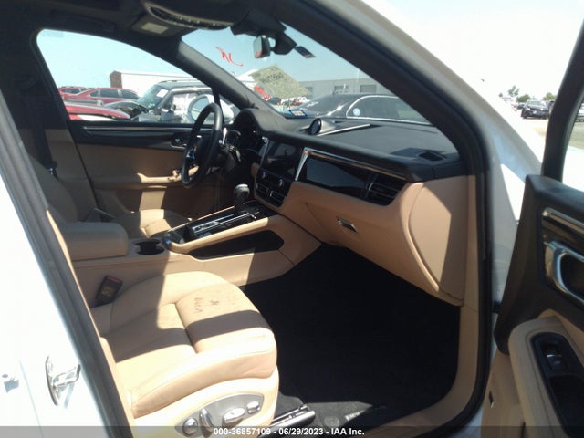 2022 Porsche Macan, VIN: WP1AA2A50NLB06864