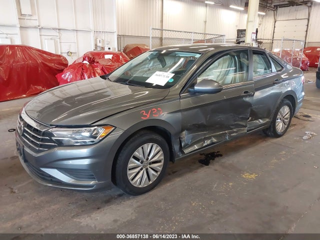 3VWC57BUXKM196985 Volkswagen Jetta S/se/r-line