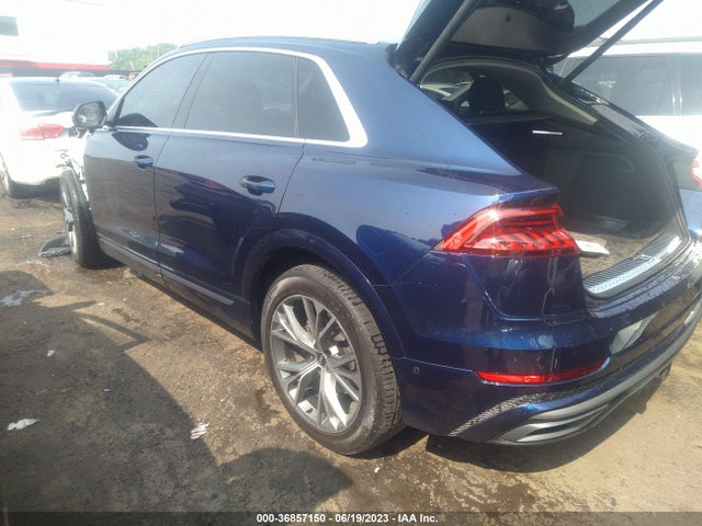 WA1FVAF10MD030528 Audi Q8 Prestige