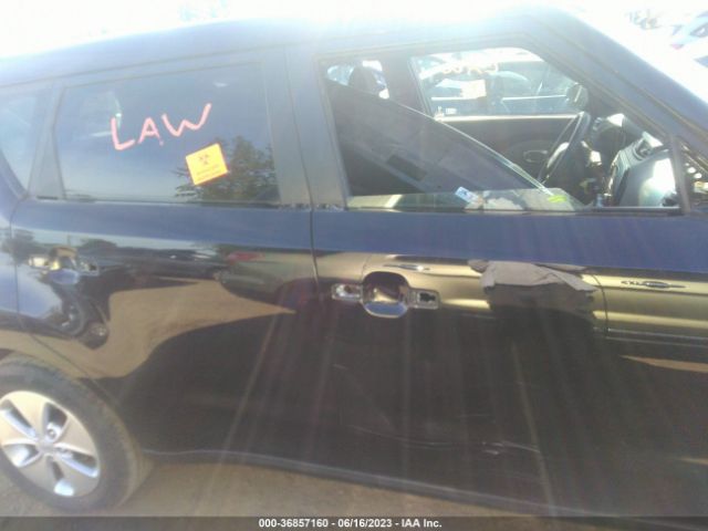 KNDJN2A22F7755393 KIA Soul Base