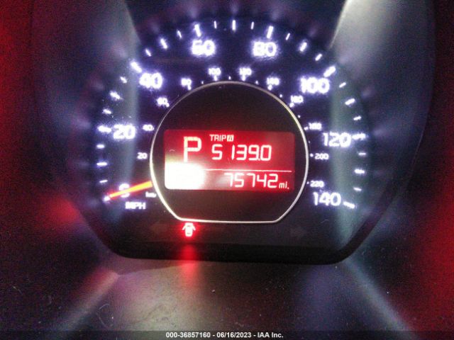 KNDJN2A22F7755393 KIA Soul Base