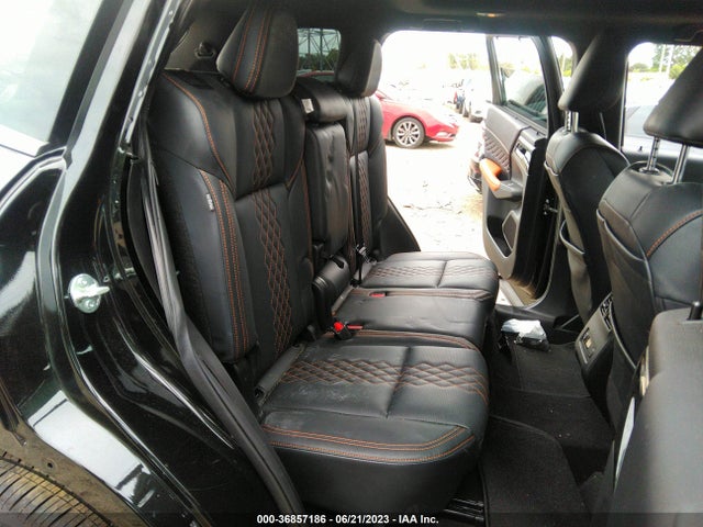JA4J4VA82PZ016145 Mitsubishi Outlander Sel
