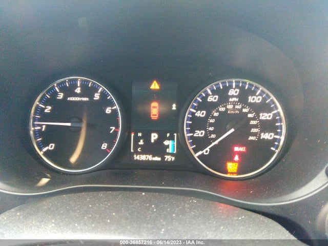 JA4AD3A39FZ001228 Mitsubishi Outlander Se