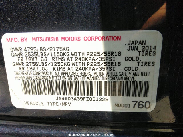 JA4AD3A39FZ001228 Mitsubishi Outlander Se