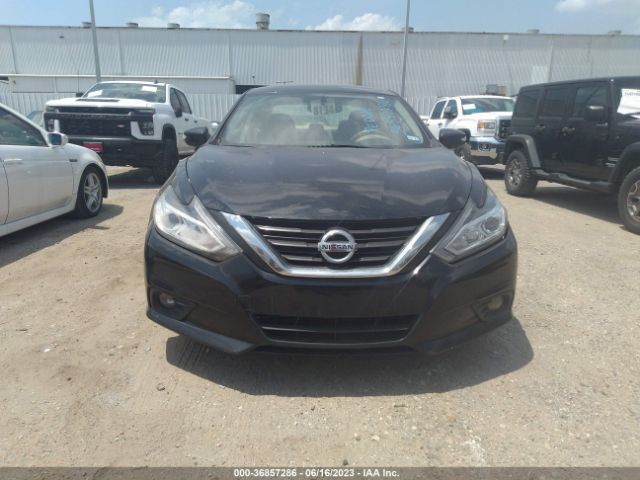 1N4AL3AP8JC215723 Nissan Altima 2.5 Sl