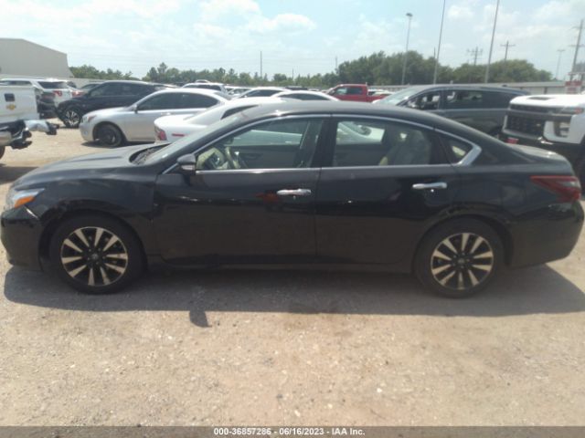 1N4AL3AP8JC215723 Nissan Altima 2.5 Sl