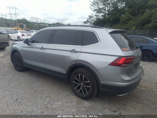3VV2B7AX5MM082254 Volkswagen Tiguan Se/se R-line Black/sel