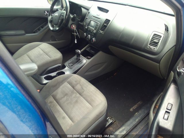 KNAFX4A88E5208250 KIA FORTE EX