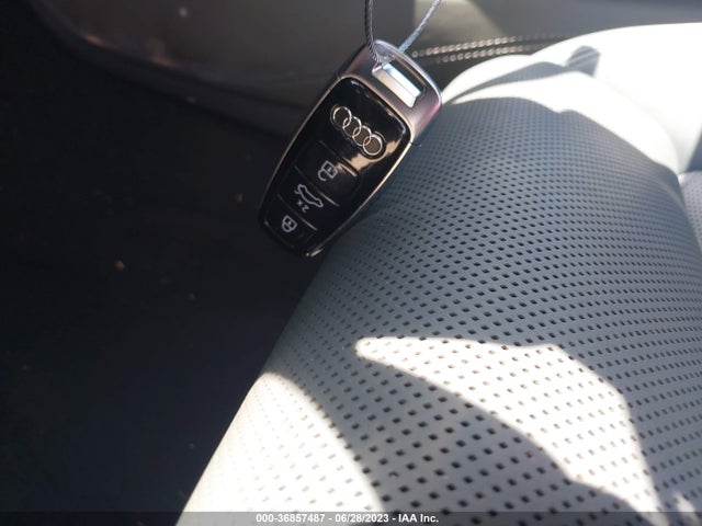 2022 Audi e-tron GT, VIN: WAUCJBFW5N7004476