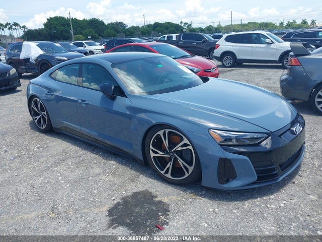 2022 Audi e-tron GT, VIN: WAUCJBFW5N7004476