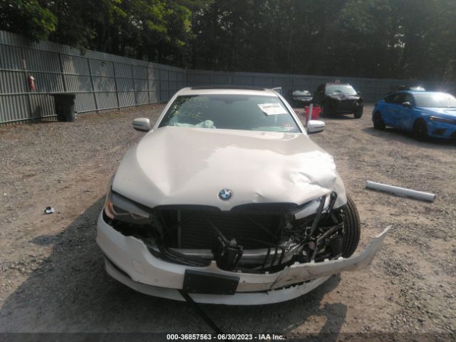 WBAJA7C36HG906623 BMW 5 Series 530i Xdrive