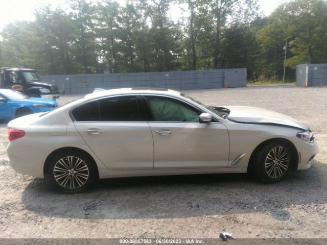 WBAJA7C36HG906623 BMW 5 Series 530i Xdrive