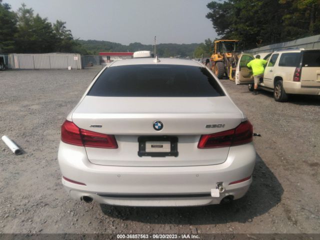 WBAJA7C36HG906623 BMW 5 Series 530i Xdrive