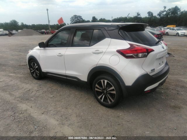 3N1CP5CU0JL520694 Nissan KICKS SR