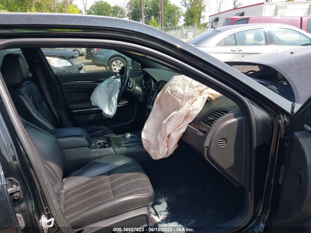 2C3CCABG4KH637285 Chrysler 300